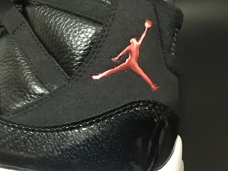 All Categories Air Jordan Jordan Series Basketball Shoes Air Jordan 11 First Layer Authentic Brand Original Air Jordan 11 "72-10" AJ11 Big Devil Joe 11 True Carbon Fiber 378037-002 Original Brand Men's Shoes